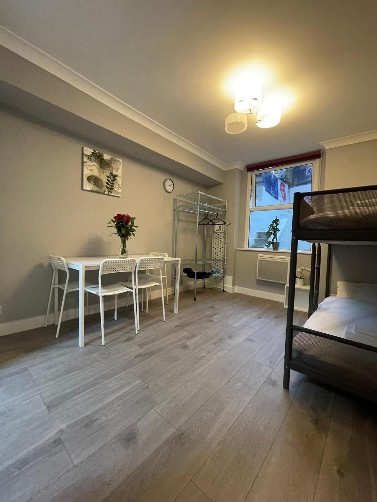 Westminster Inn London Ngoại thất bức ảnh
